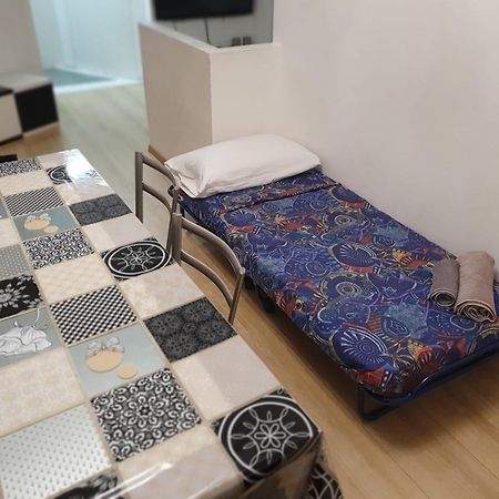 מילאנו Your Lovely Home, Porta Venezia-1 Queen Bed, 3 Single Beds, 1 Sofa Bed- מראה חיצוני תמונה