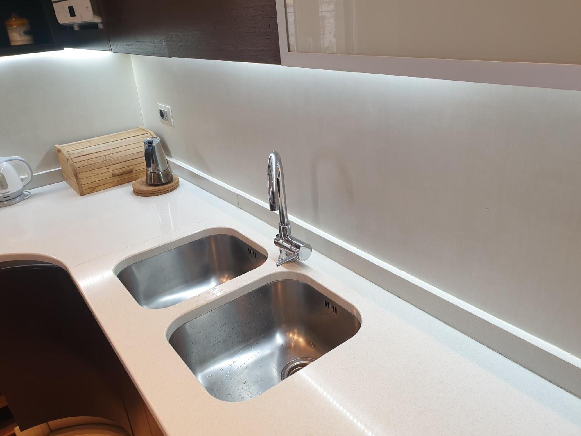 מילאנו Your Lovely Home, Porta Venezia-1 Queen Bed, 3 Single Beds, 1 Sofa Bed- מראה חיצוני תמונה